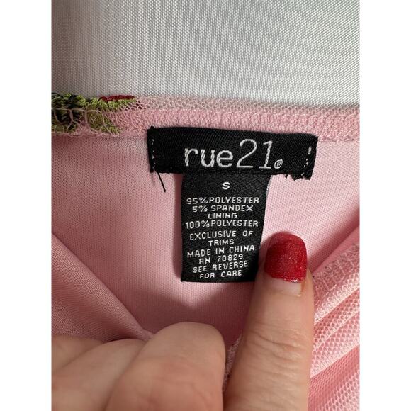 Rue 21 Dress Women S Embroider Strawberry Slinky Mesh Y2K Fairycore Powder Pink - Picture 5 of 8